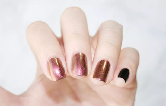 Pearlescent French Manicure Tutorial