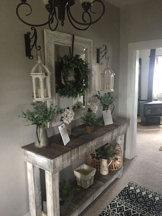 Creatice Modern Farmhouse Entryway Decor Ideas 