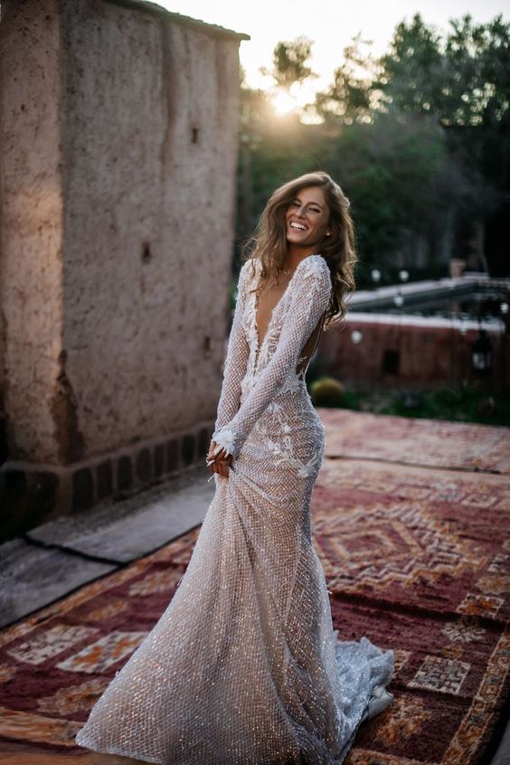 35 fascinating wedding dresses you can